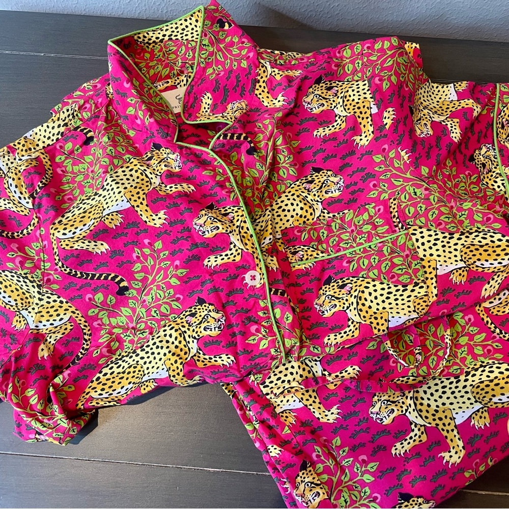 Printfresh 100% organic cotton Bagheera print pajama set size M.